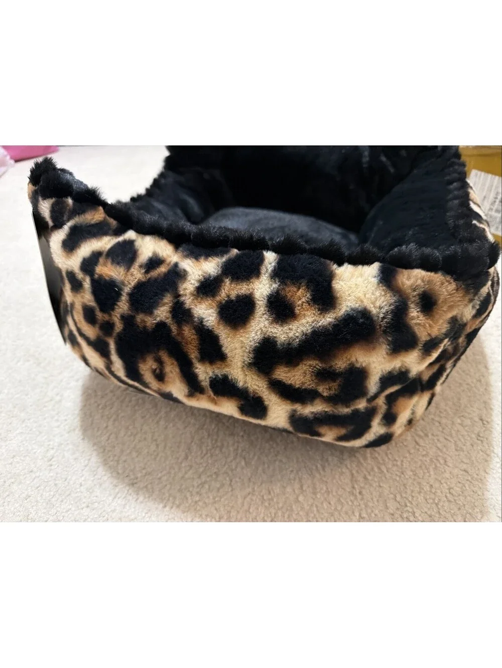 Ed Hardy Faux Fur Pet Cuddler Dog Bed Small S Leopard Print Cushioned